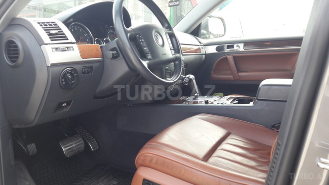 Volkswagen Touareg 2008, 83,000 km - 4.2 l - Bakı