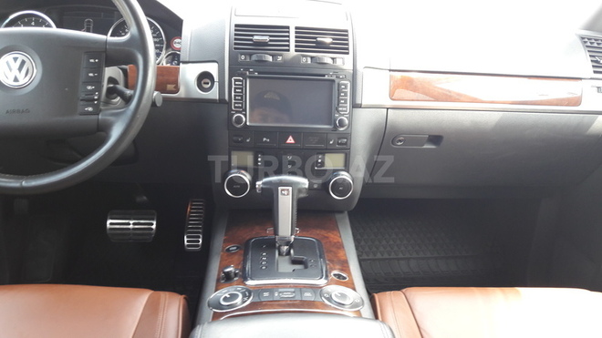 Volkswagen Touareg 2008, 83,000 km - 4.2 l - Bakı