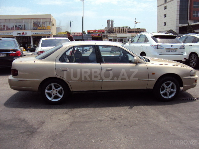Toyota Camry 1995, 578,000 km - 2.2 l - Bakı
