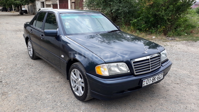 Mercedes C 180 1997, 300,000 km - 1.8 л - Qazax