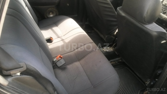 Volkswagen Golf 1996, 156,000 km - 1.8 l - Bakı
