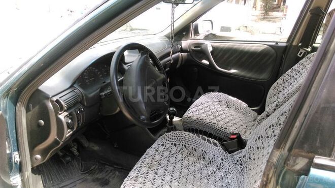 Opel Astra 1997, 250,000 km - 1.6 l - Bakı