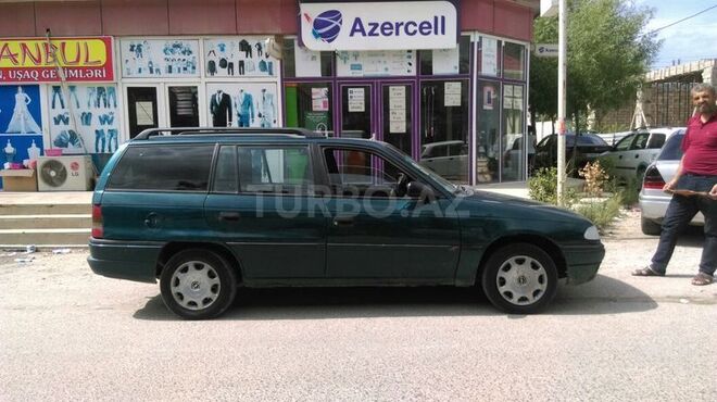 Opel Astra 1997, 250,000 km - 1.6 l - Bakı