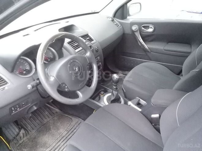 Renault Megane 2003, 190,000 km - 2.0 л - Xaçmaz
