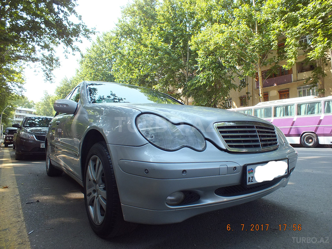 Mercedes C 200 2000, 270,000 km - 2.0 l - Mingəçevir