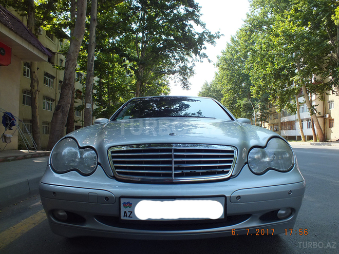 Mercedes C 200 2000, 270,000 km - 2.0 l - Mingəçevir