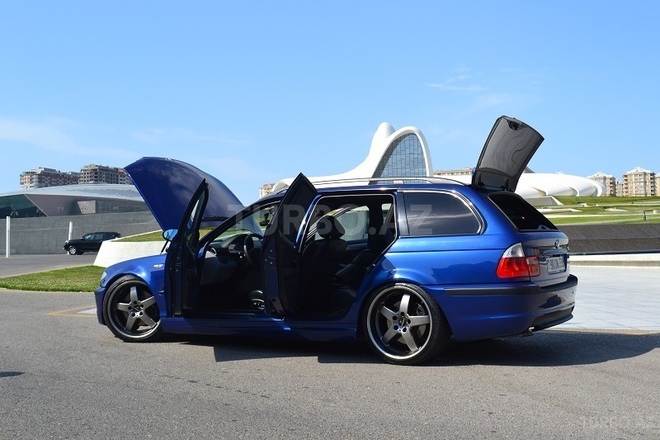BMW 330 2003, 292,000 km - 3.0 l - Bakı