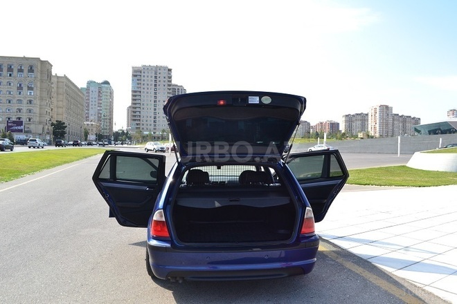 BMW 330 2003, 292,000 km - 3.0 l - Bakı