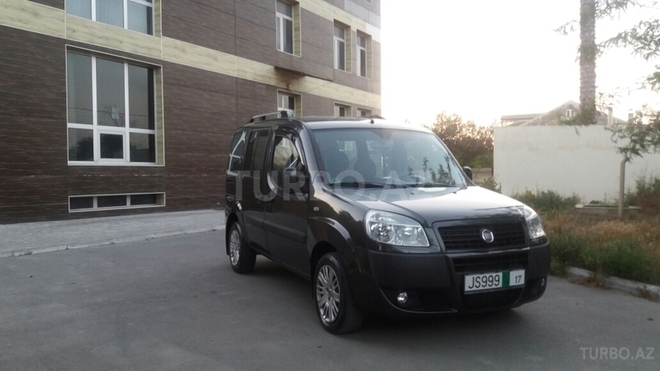 Fiat Doblo 2008, 209,110 km - 1.3 l - Bakı