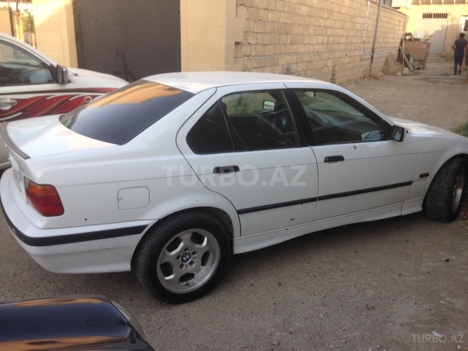 BMW 316 1992, 435,256 km - 1.6 l - Bakı