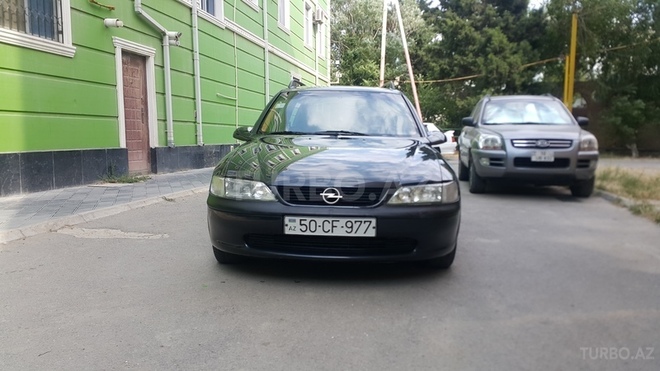 Opel Vectra 1998, 350,000 km - 1.6 l - Sumqayıt