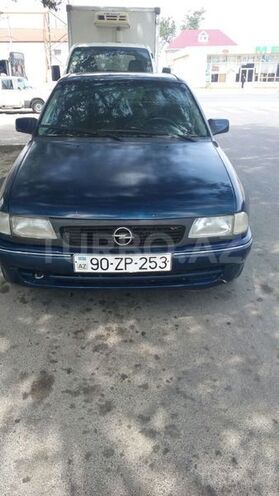 Opel Astra 1994, 339,255 km - 1.8 l - Sumqayıt
