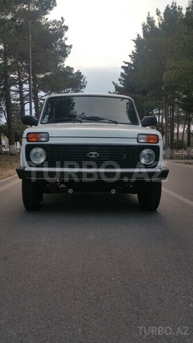 LADA (VAZ) Niva 2015, 25,602 km - 1.7 л - Sumqayıt