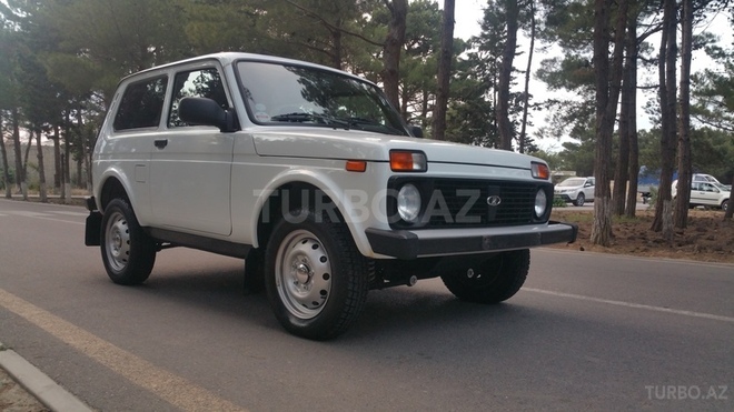 LADA (VAZ) Niva 2015, 25,602 km - 1.7 л - Sumqayıt