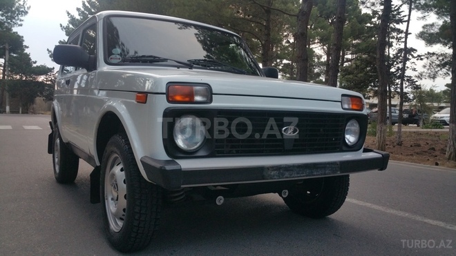 LADA (VAZ) Niva 2015, 25,602 km - 1.7 л - Sumqayıt