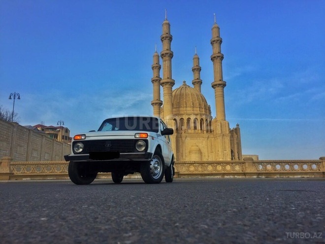 LADA (VAZ) Niva 2005, 200,000 km - 1.7 l - Bakı