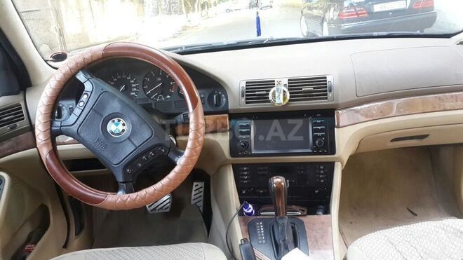 BMW 528 1998, 350,000 km - 2.8 l - Sumqayıt