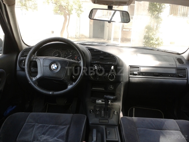 BMW 320 1995, 251,000 km - 2.0 l - Bakı