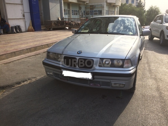 BMW 325 1997, 235,000 km - 2.5 l - Bakı