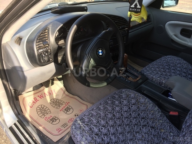 BMW 325 1997, 235,000 km - 2.5 l - Bakı