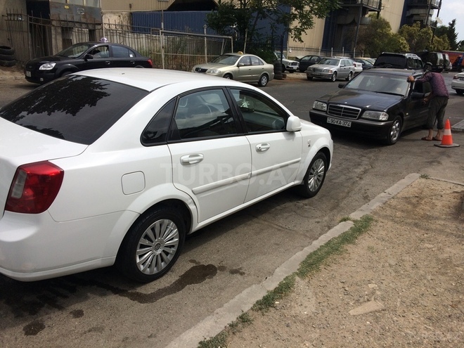 Daewoo Gentra 2013, 180,000 km - 1.5 l - Bakı
