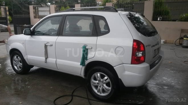 Hyundai Tucson 2006, 160,000 km - 0.2 l - Samux