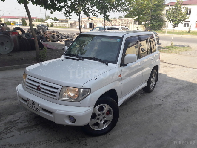 Mitsubishi Pajero io 1999, 215,000 km - 1.8 l - Yevlax