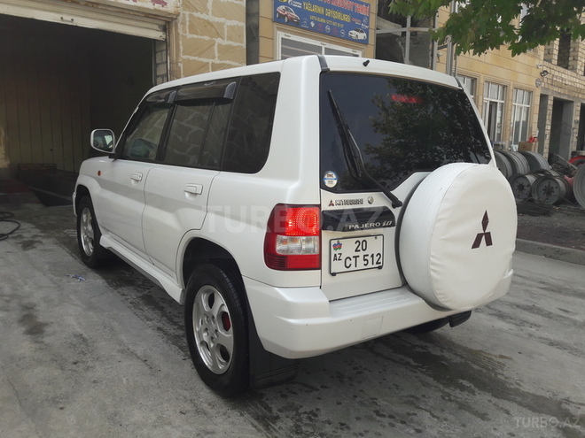 Mitsubishi Pajero io 1999, 215,000 km - 1.8 l - Yevlax