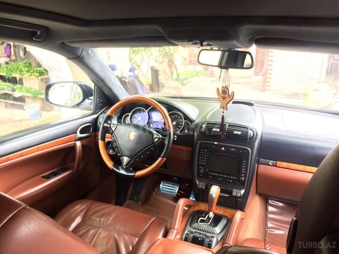 Porsche Cayenne Turbo 2007, 189,000 km - 4.8 l - Bakı
