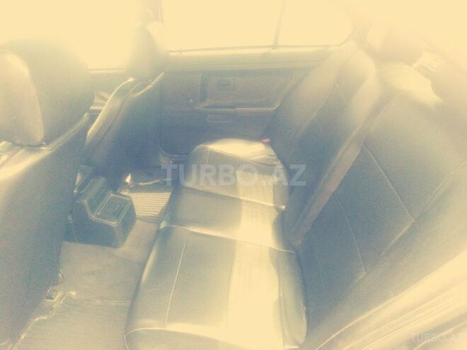 BMW 318 1992, 500,000 km - 1.8 л - Bakı