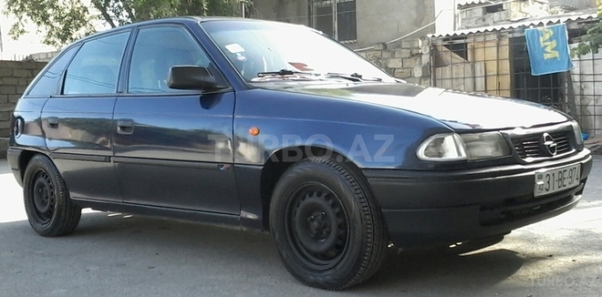 Opel Astra 1998, 255,231 km - 1.6 l - Bakı