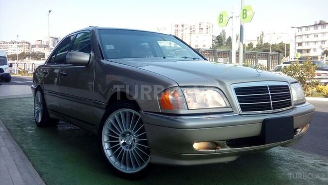 Mercedes C 230 2000, 116,000 km - 2.3 l - Bakı