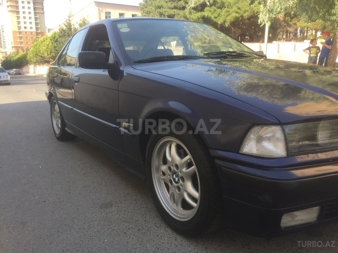 BMW 320 1995, 150,000 km - 2.0 l - Bakı