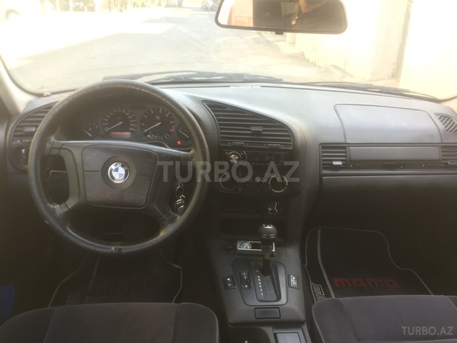 BMW 320 1995, 150,000 km - 2.0 l - Bakı
