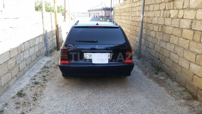 Mercedes C 220 1998, 450,000 km - 2.2 л - Xırdalan