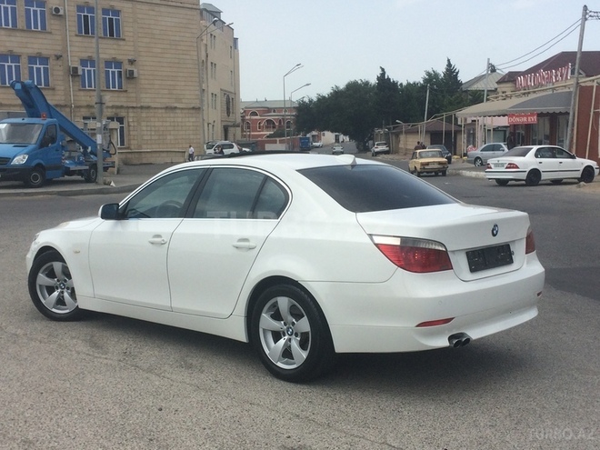 BMW 525 2006, 215,000 km - 2.5 l - Bakı