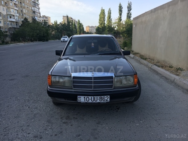 Mercedes 190 1990, 300,000 km - 2.0 l - Bakı