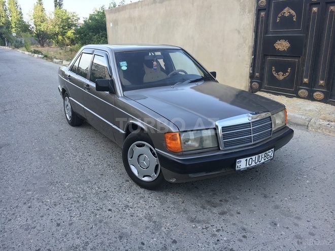 Mercedes 190 1990, 300,000 km - 2.0 l - Bakı