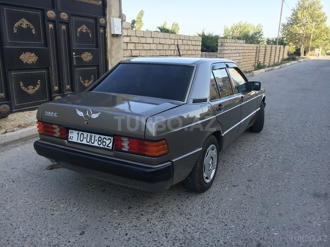 Mercedes 190 1990, 300,000 km - 2.0 l - Bakı