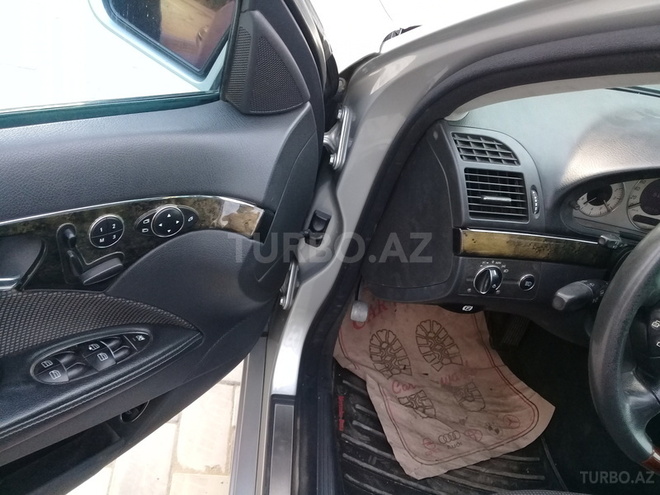 Mercedes E 320 2004, 303,000 km - 3.2 l - Sumqayıt