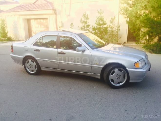 Mercedes C 180 1998, 220,000 km - 1.8 l - Bakı
