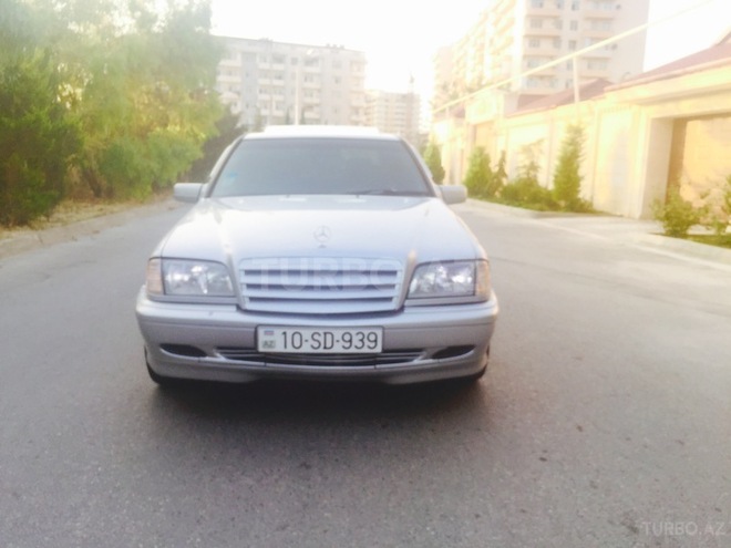 Mercedes C 180 1998, 220,000 km - 1.8 l - Bakı