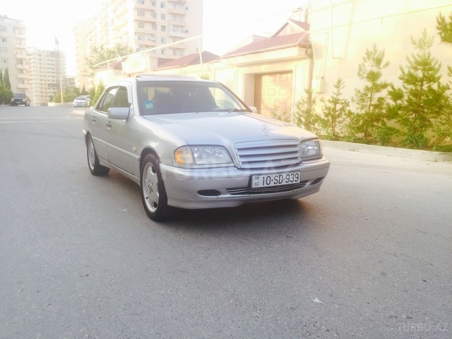 Mercedes C 180 1998, 220,000 km - 1.8 l - Bakı