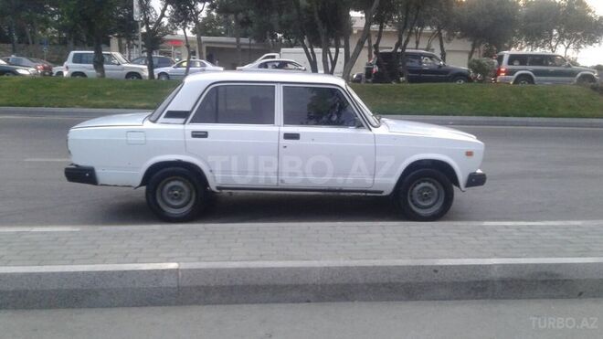 LADA (VAZ) 2107 2003, 140,000 km - 1.6 l - Bakı