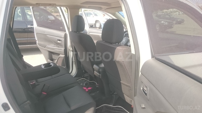Mitsubishi Outlander 2013, 100,000 km - 2.4 l - Bakı