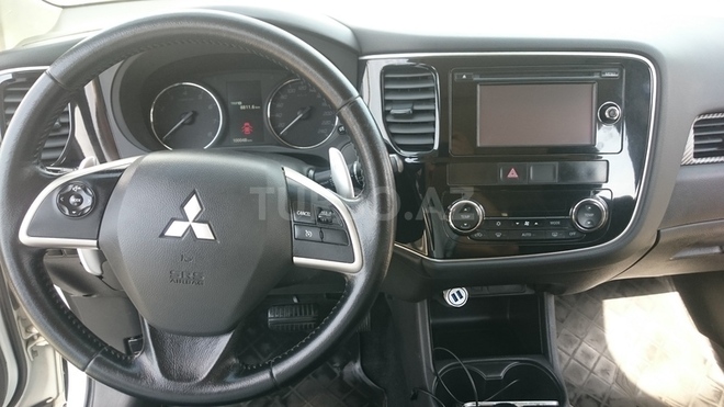Mitsubishi Outlander 2013, 100,000 km - 2.4 l - Bakı