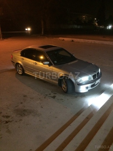 BMW 320 2001, 235,000 km - 2.2 л - Bakı