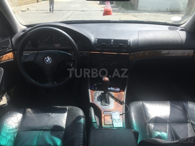 BMW 523 1998, 234,000 km - 2.5 л - Bakı