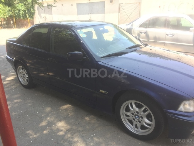 BMW 320 1995, 150,000 km - 2.0 l - Bakı