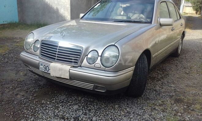 Mercedes E 230 1997, 345,000 km - 2.3 л - Lənkəran
